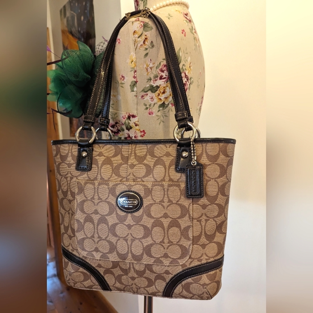 Coach Signature Heritage Python‎ Tote bag